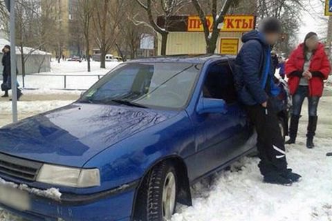 В Харькове похитили женщину и требовали  "восьмерку" в качестве выкупа
