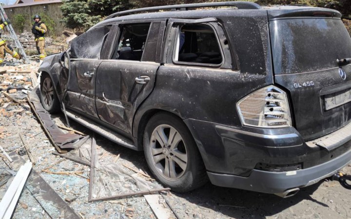 Окупанти атакували Миколаїв дронами, пошкоджено багатоповерхівку (оновлено)