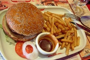 У McDonald`s в Украине появится серьезный конкурент