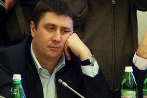 Кириленко пообещал продать свои часы за $20 тыс. в пользу детей