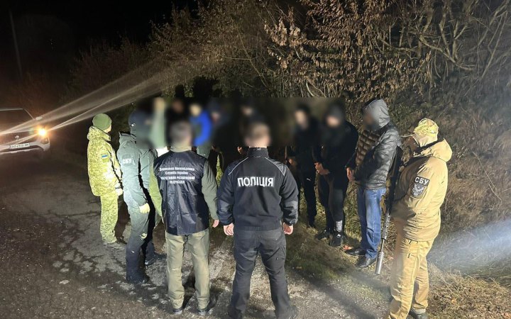 На Закарпатті ліквідували канал з переправлення через кордон чоловіків 