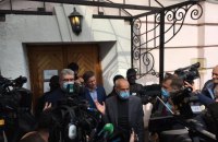 Суд визнав незаконним обшук музею Гончара, - адвокат Порошенка