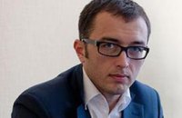 У Яценюка слухи об объединении назвали "чистой диверсией"