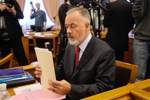 Табачник написал книгу о полководцах Украины на 700 страниц