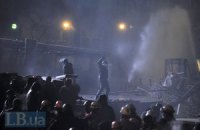 "Батькивщина" предлагает ВР запретить использовать оружие против мирных митингующих