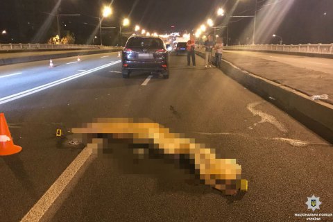В Днепре Lexus насмерть сбил двух пешеходов