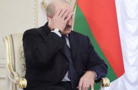 Гибридная дружба: Лукашенко чувствует угрозу “нового дыхания” Путина 