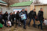 Военные 51-й бригады после 3 месяцев под стражей отправились из Запорожья на Волынь