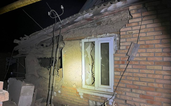 Учора у Кривому Розі уламки російських шахедів впали на п’ятиповерхівку