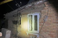 Учора у Кривому Розі уламки російських шахедів впали на п’ятиповерхівку