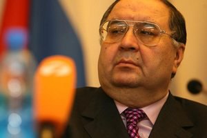 ​Богатейший человек России купил яхту за 100 млн долларов и назвал ее в честь мамы