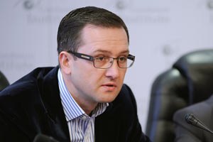 Уманский: процесс девальвации стартовал