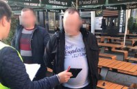 Четырех сотрудников "Киевтранспарксервиса" задержали за взяточничество