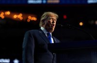 Трамп заявив, що переїменує ШІ на "суперінтелект"