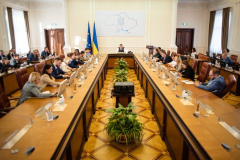 Кабмин рассмотрит отставку Князева