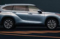 Предприятие "Укроборонпрома" купило Toyota с панорамной крышей за 1,6 миллиона