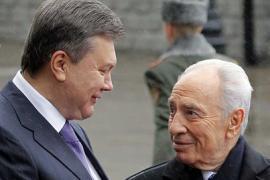 Перес призвал украинцев не критиковать Израиль