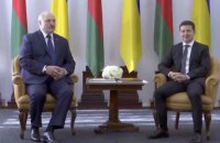 Зеленський і Лукашенко зустрілися в Житомирі