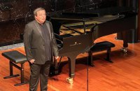Олексій Ботвінов: “Не може бути меседжу “ми українці, любіть нас, бо ми хороші”. Він працював у перші місяці війни, зараз - ні" 