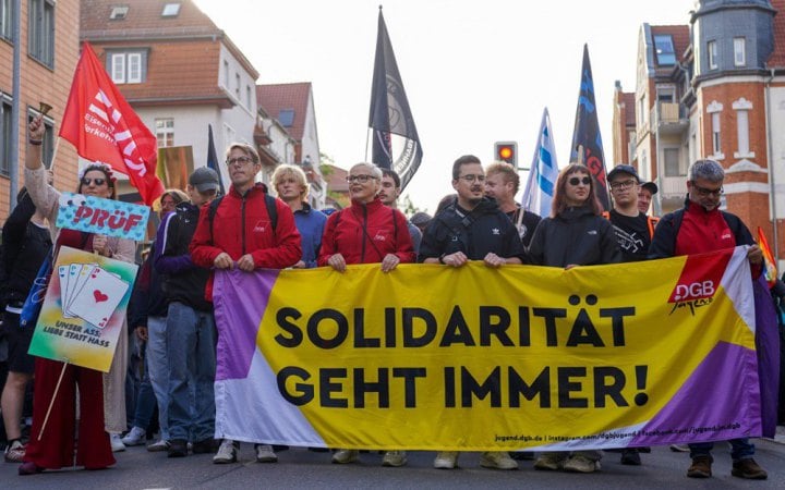 У Німеччині тисячі людей вийшли на протести проти ультраправої партії AfD