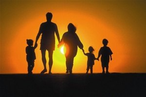 Женатых граждан признали более выгодными для экономики