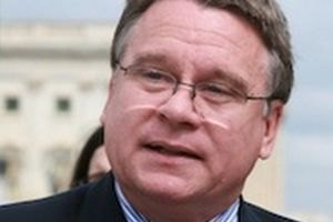 Конгрессу США предложили не выдавать визы украинской власти
