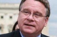 Конгресу США запропонували не видавати віз українській владі