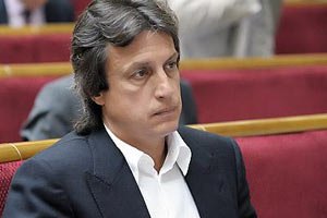 Фракция ПР пополнилась двумя перебежчиками из НУНС