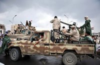 Йеменских повстанцев выбили с крупнейшей военной базы в стране
