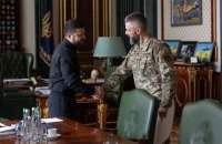 Зеленський провів зустріч із відомим українським письменником-військовим Ілларіоном Павлюком