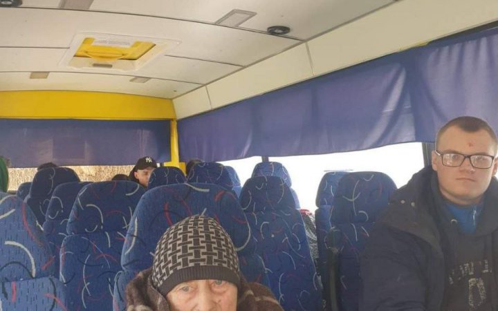 Из Попасной на Пасху эвакуировались 16 мирных жителей
