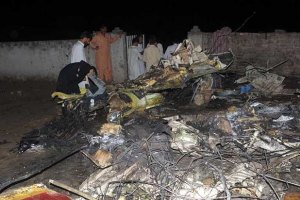 Эксперты назвали причину падения самолета в Пакистане