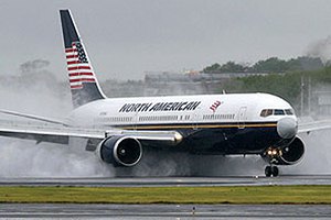 На президентской авиабазе в США произошла стрельба 