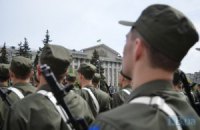 Двух бойцов Нацгвардии освободили из плена