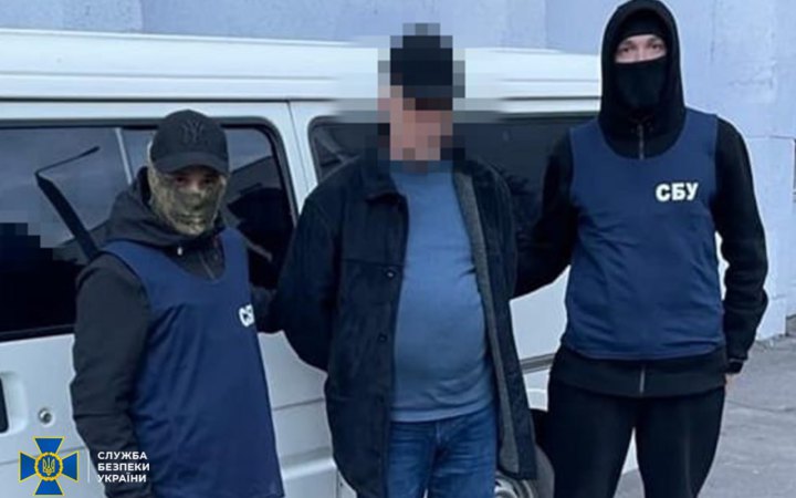 У Хмельницькому правоохоронці затримали пропагандиста, що працював на Медведчука, - СБУ