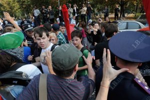 Участников студфорума отпустили из милиции
