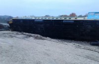 Пьяный машинист опрокинул грузовой поезд в Хмельницкой области 
