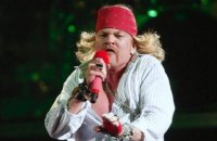 Вокалистом AC/DC стал лидер Guns N' Roses 