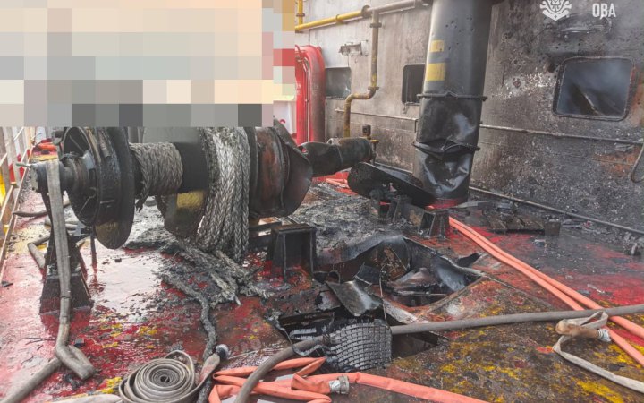 Одеська ОВА: російський дрон пошкодив торговельне судно в Чорному морі, є загиблий