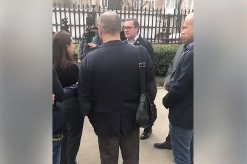 Депутаты Одесского облсовета пришли с "проверкой" в художественный музей, где работает Ройтбурд