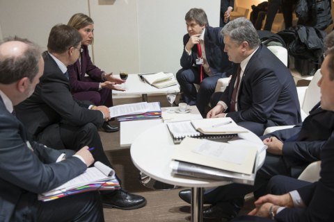 Порошенко обсудил с вице-президентами Еврокомиссии введение безвизового режима