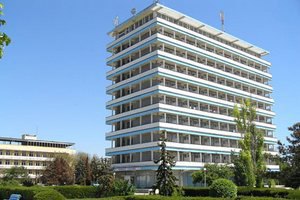 В Крыму наложили арест на санаторий Коломойского