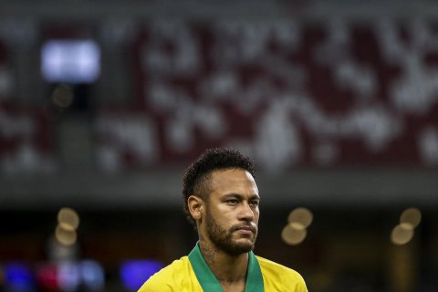 France Football объяснил отсутствие самого дорогого футболиста мира в списке претендентов на "Золотой мяч"