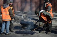 У "Укравтодора" нет денег даже на ямочный ремонт дорог