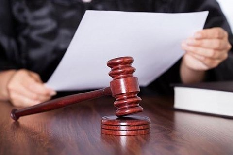 Бывший милиционер через суд требует от патрульного 1 млн гривен за сломанный мизинец