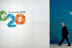 Путина на G20 сопровождал человек, проверяющий еду на наличие яда, - СМИ