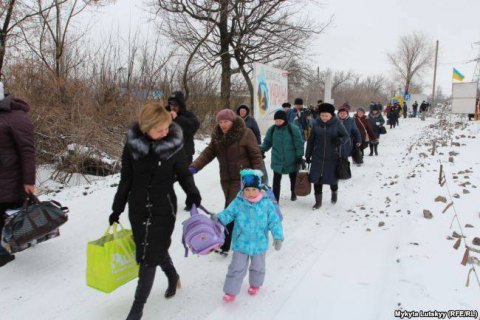 На КПВВ "Майорск" умерли два человека