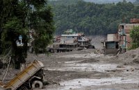 Зсуви на кордоні між Тибетом і Непалом: зникли безвісти понад пів сотні українців (оновлено)