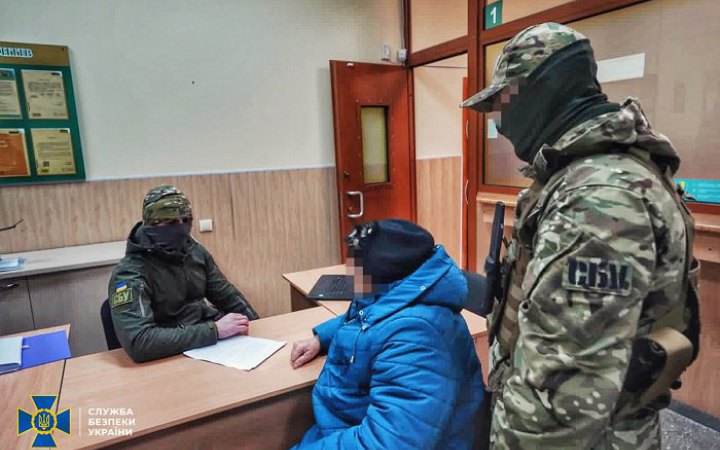 У Лимані затримали колаборантку, яка пропонувала "сухпайки" за підтримку окупантів