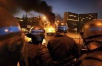 Во Франции снова жгут автомобили 